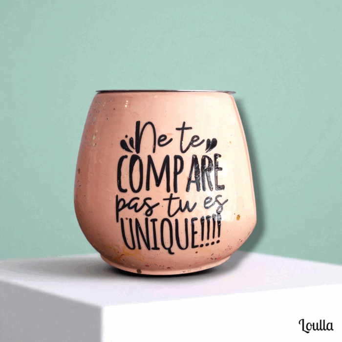 Brûle-parfum "ne te compare pas , tu es unique"